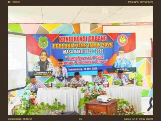 Drs. Latari Kembali Terpilih Sebagai Ketua PGRI Cabang Dua Pitue