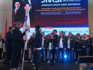 Plt. Kadis Kominfo Sidrap Hadiri Pelantikan Ketua JMSI Sulsel