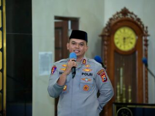 Buka Puasa Bersama Warga, Fantry: Bukti Kecintaan Saya Kepada Para Jamaah