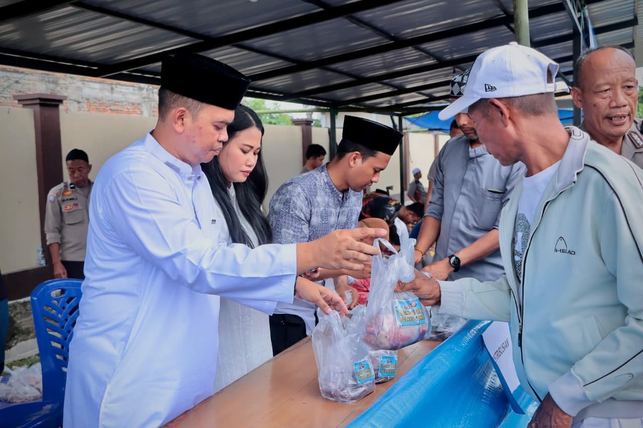 Idul Adha 1447H, Polres Sidrap Qurban 15 Ekor Sapi Langsung Diserahkan Kepada Masyarakat