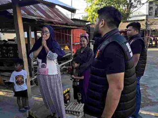 Polisi Sidrap Hadirkan Senyum di Hari Jumat