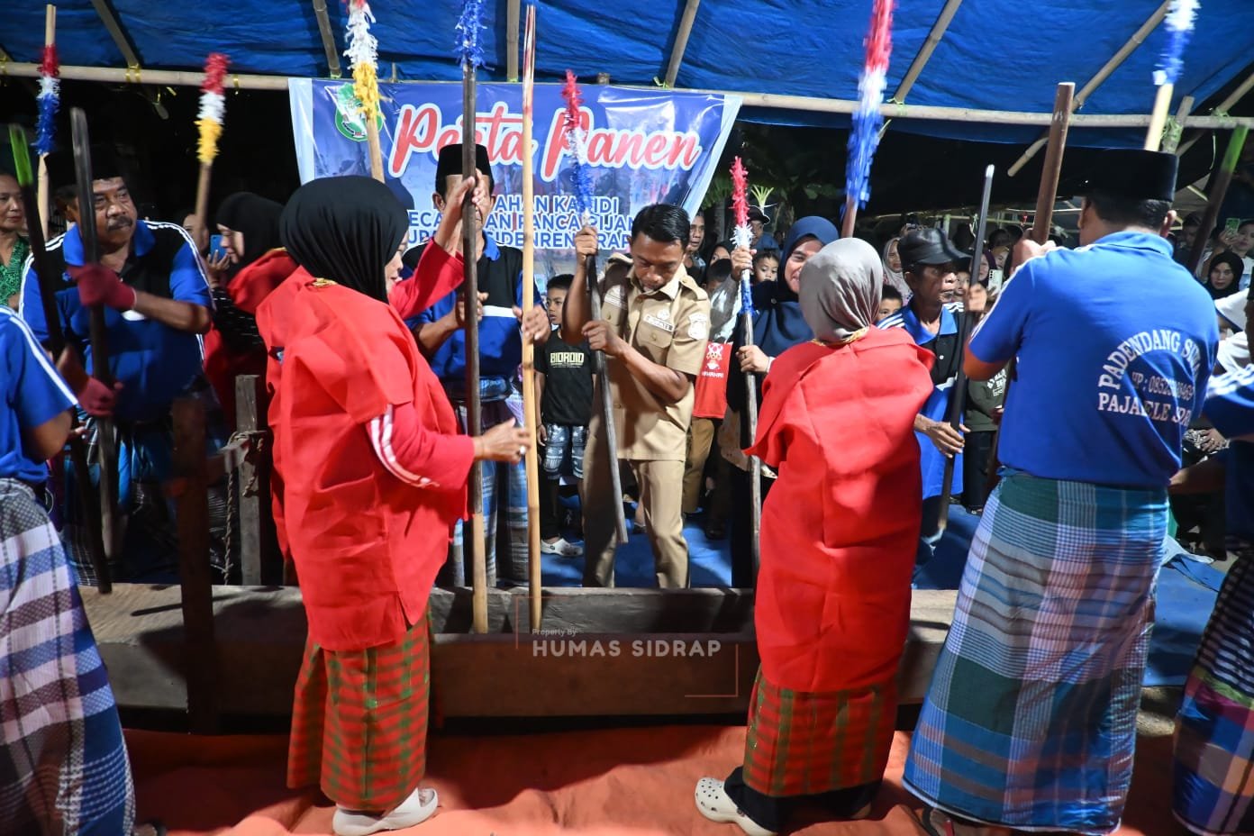 Mappadendang di Kadidi, Bupati Sidrap Siapkan Tambahan Sumur Bor dan Target Panen 10 Ton per Hektare